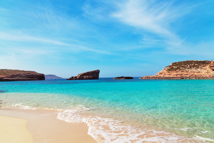 malta-top-rated-beaches-blue-lagoon-islando-of-comino